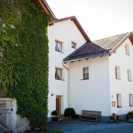 Haus Kathrein Apartment Пруц Екстериор снимка