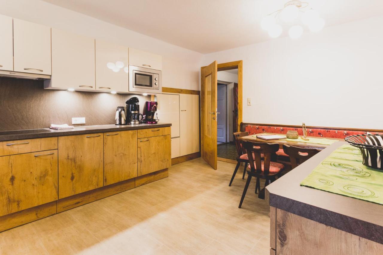 Haus Kathrein Apartment Пруц Екстериор снимка